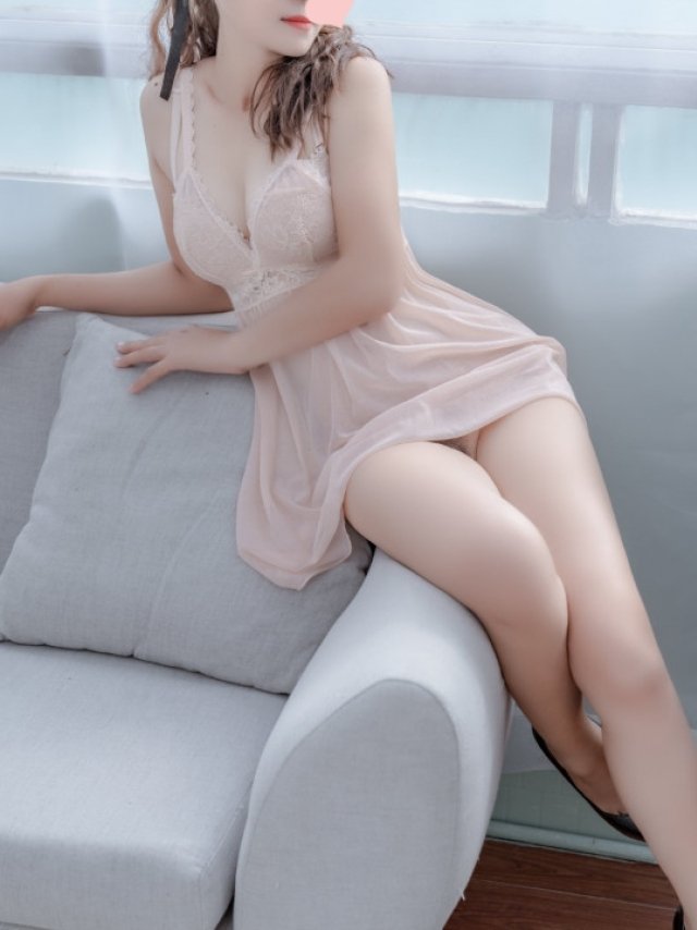 Khả Như dáng người chuẩn gương mặt thanh tú