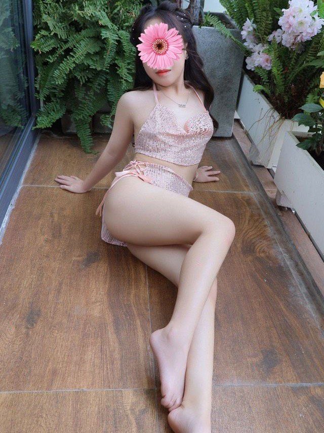 Kiều Oanh em gái trẻ đầy sức sống và đáng yêu
